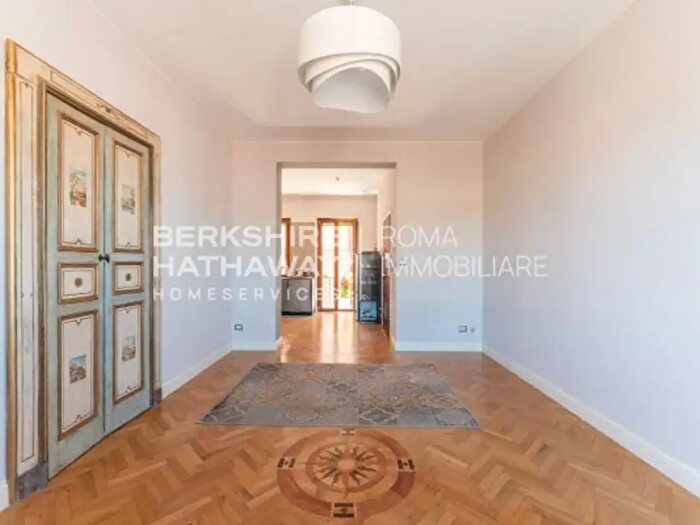 Appartamento trilocale in vendita in Piazza di Santa Cecilia, Roma