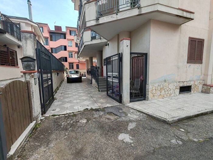 Appartamento quadrilocale in affitto in Via Pietro Contegna, Centro, Acerra