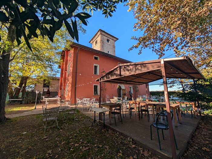 Casa con 6 locali in affitto in Via Selice Provinciale, San Prospero Zello, Imola