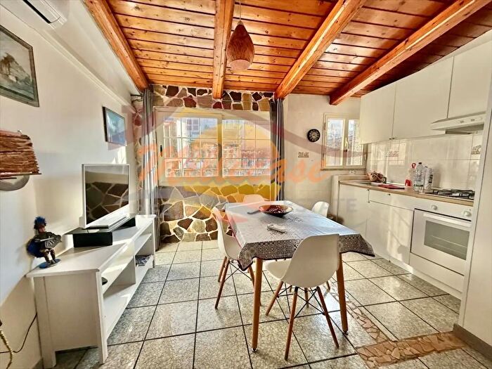 Appartamento trilocale in vendita in Via dellUnita dItalia, Siracusa