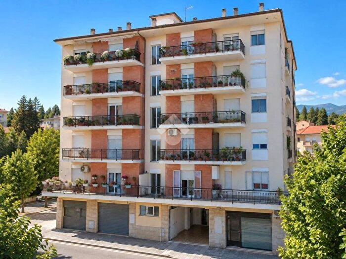 Appartamento trilocale in vendita in Via AGramsci, Centro, Monte Urano