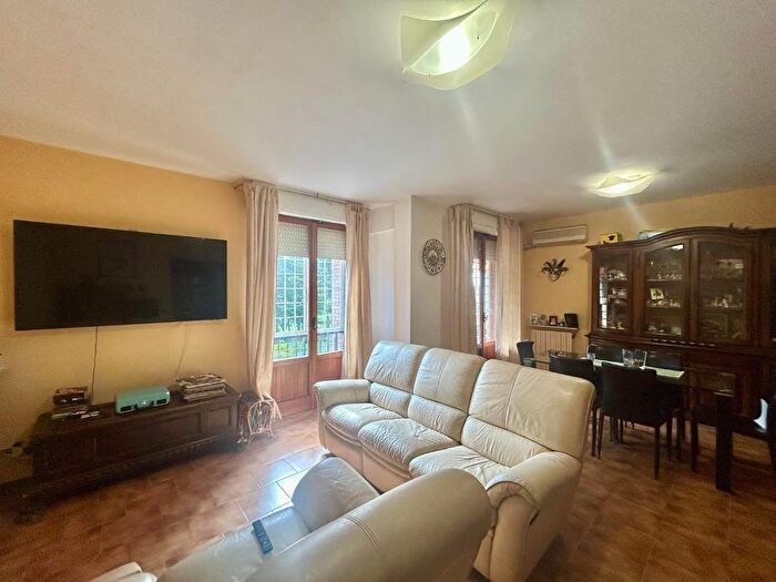 Appartamento con 5 locali in vendita in del Castruccio, Sovicille