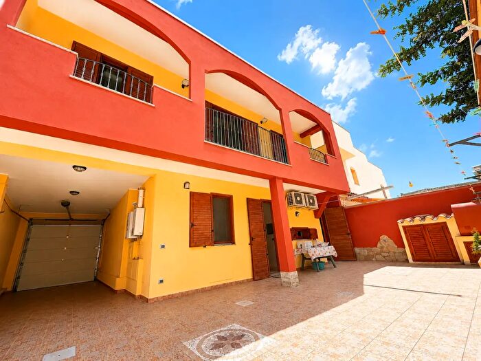 Casa quadrilocale in vendita in Maracalagonis