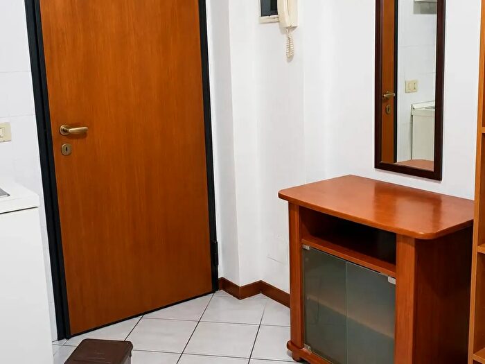 Appartamento bilocale in affitto in Viale Partigiani, Pavia