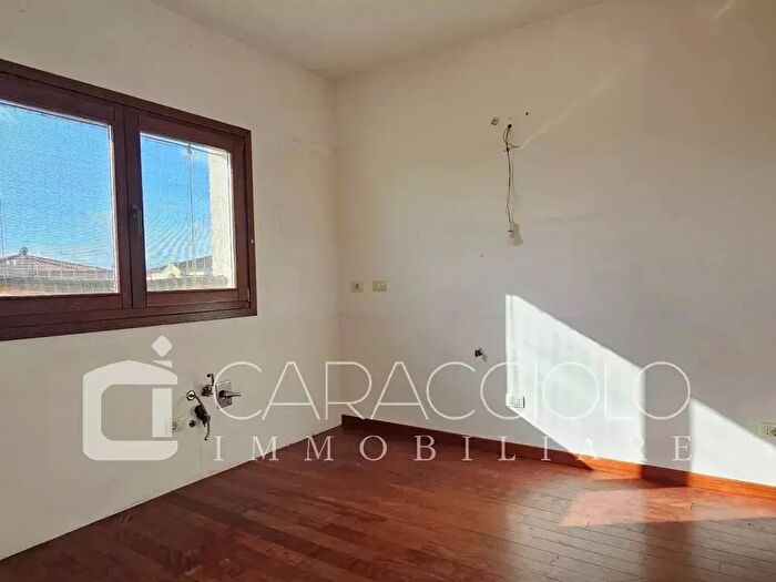 Appartamento trilocale in vendita in Olbia