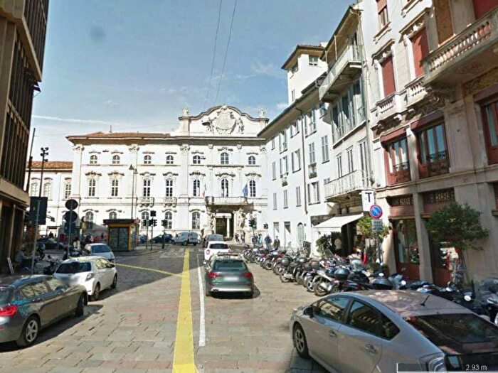 Appartamento monolocale in affitto in via Nirone, Cadorna Castello, Milano