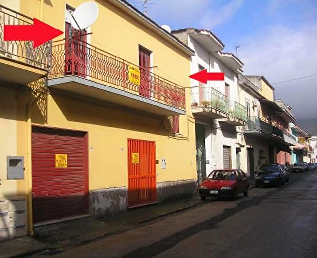 Casa trilocale in vendita in Mondragone