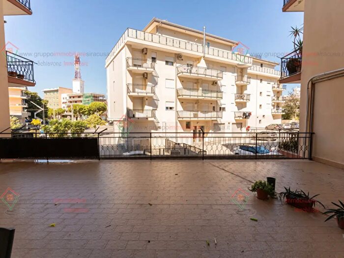 Appartamento bilocale in vendita in Siracusa