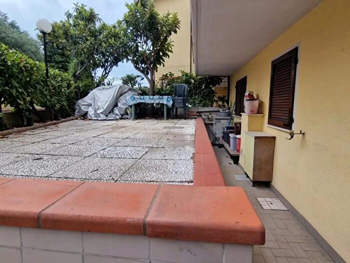 Appartamento quadrilocale in vendita in Carrara