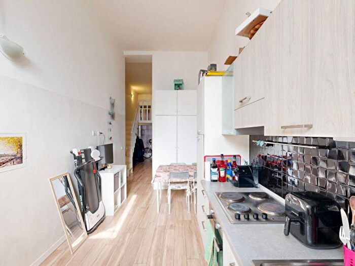 Appartamento bilocale in affitto in Via Sofonisba Anguissola, Gambara, Milano