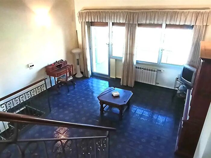 Appartamento trilocale in vendita in Via Tacito, Ventimiglia