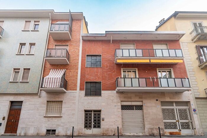 Casa trilocale in vendita in Via Soana, Torino