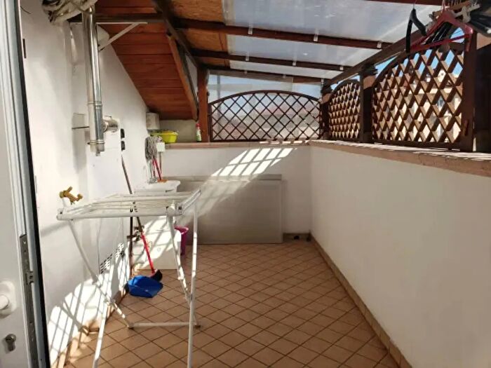 Casa bilocale in vendita in Viale Ugo Bassi, Riccione