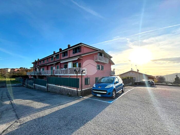 Appartamento trilocale in vendita in Via Valle del Riccio, Fiuggi