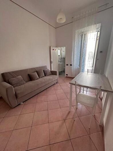 Appartamento trilocale in affitto in Firenze