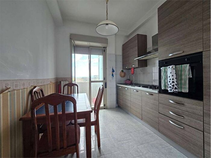 Appartamento quadrilocale in affitto in Via Gariano, Sant'Antonio De Filippis, Catanzaro