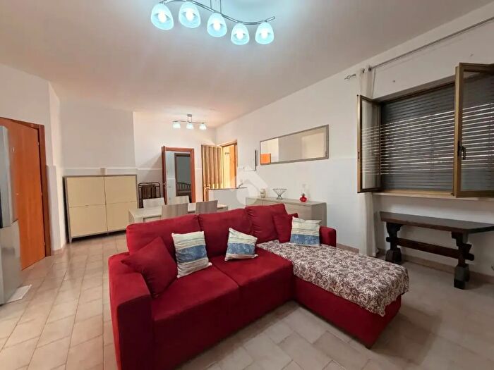 Casa trilocale in vendita in Via Gennaro Sora, Lecce