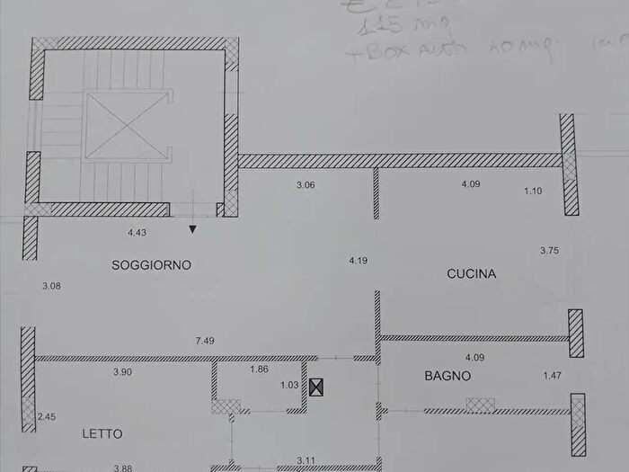 Appartamento quadrilocale in vendita in Giugliano In Campania