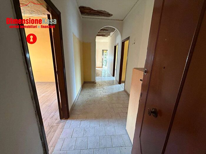 Appartamento quadrilocale in vendita in Via Cimitile, Nola