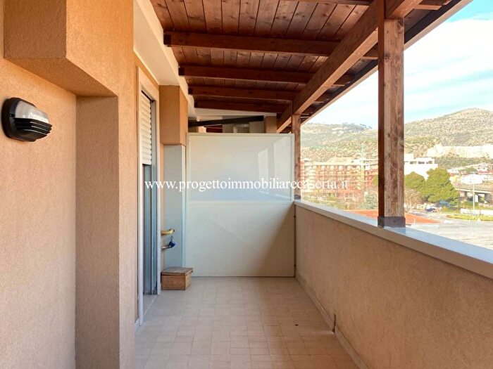 Casa bilocale in affitto in Via Campania, Tredici, Caserta