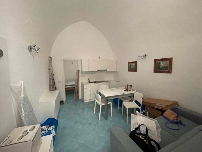 Appartamento bilocale in affitto in Via Le Botteghe, Centro, Capri