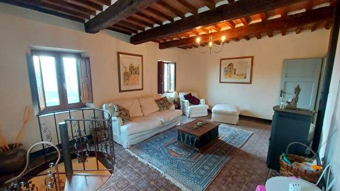 Casa con 5 locali in vendita in Barga