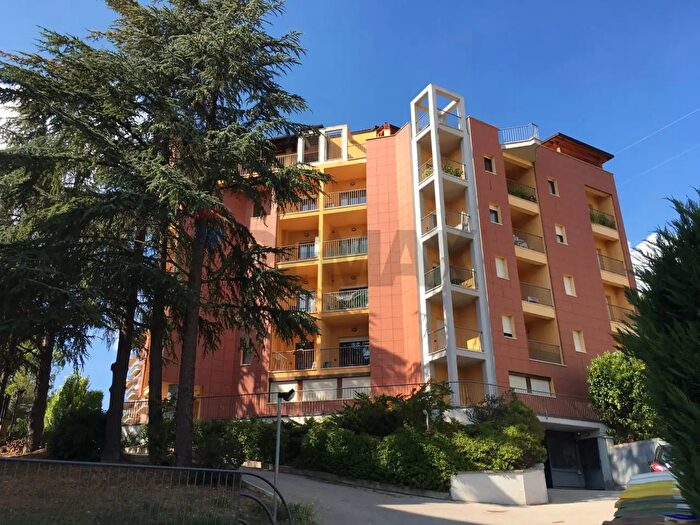 Appartamento trilocale in affitto in Via Prifernum, LAquila