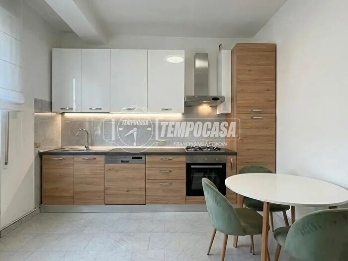 Appartamento trilocale in vendita in Via Arcangelo Corelli, Milano