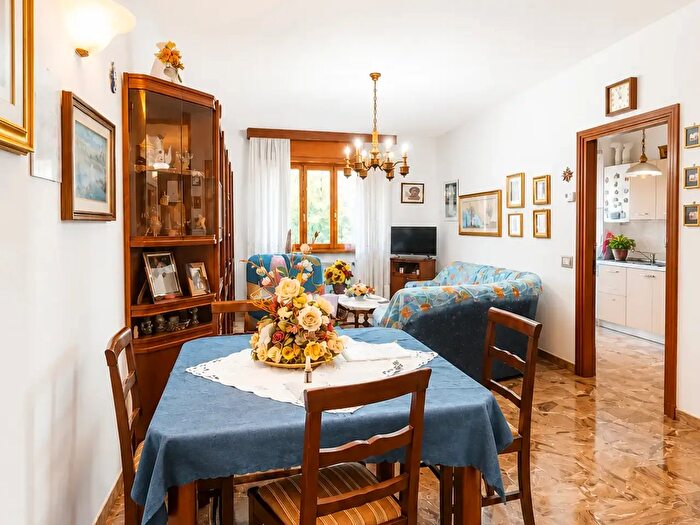 Appartamento con 6 locali in vendita in Aulla