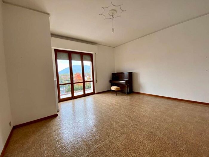 Appartamento con 6 locali in affitto in Via S Donato, San Concordio, Lucca