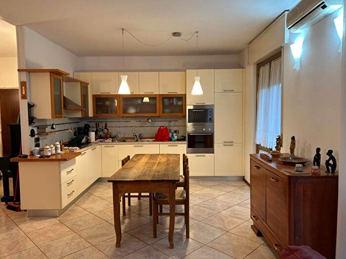 Appartamento trilocale in affitto in San Vito di Leguzzano