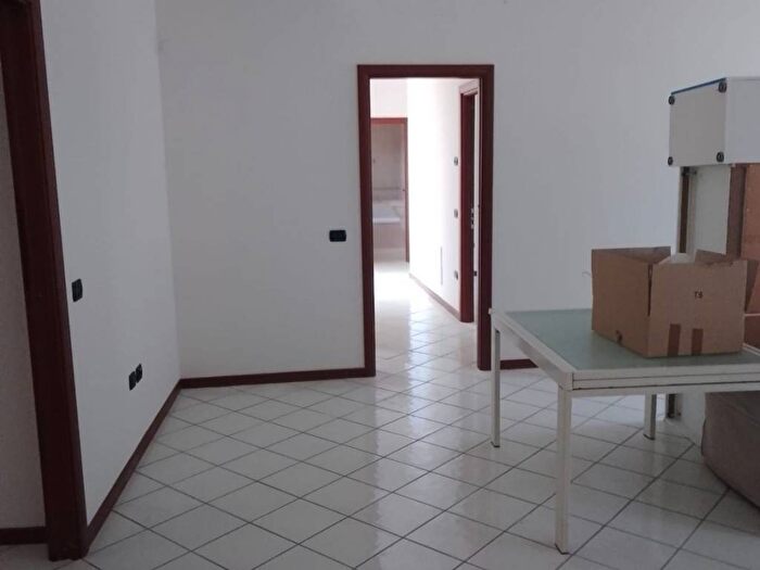 Appartamento trilocale in affitto in Via Giuseppe Mazzini, Corso Trieste, Caserta