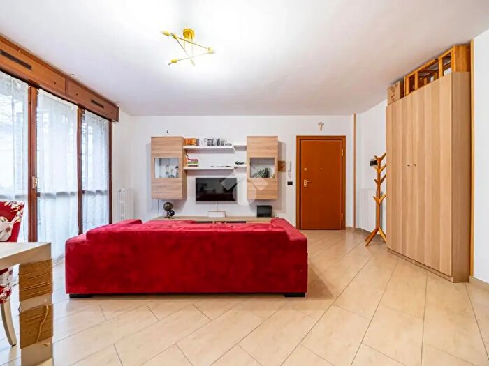 Appartamento quadrilocale in vendita in Via Tamigi, Reggio Emilia