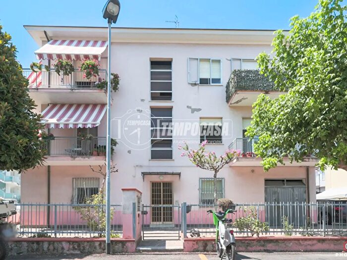 Appartamento quadrilocale in vendita in Via Umberto di Miniello, Rimini