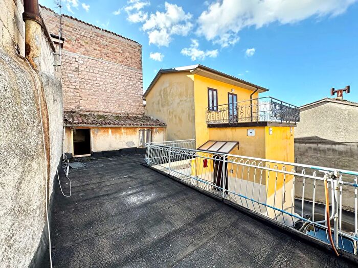 Appartamento bilocale in vendita in Frazione Palazzo Mancinelli, Gualdo Tadino