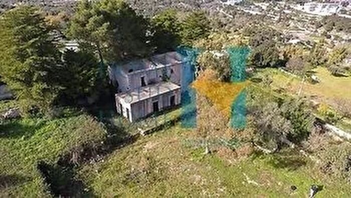 Casa in vendita in Palazzolo Acreide, Noto