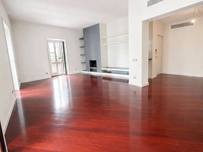 Appartamento con 6 locali in vendita in Via Morigi a, Milano