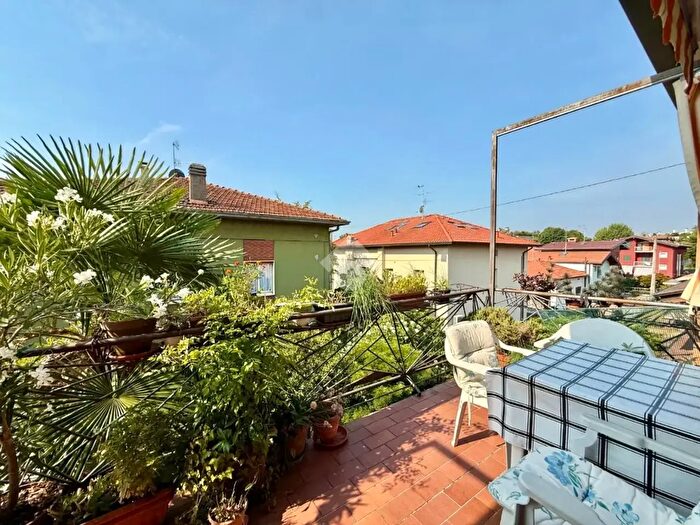 Appartamento quadrilocale in vendita in Via Europa, Gorle