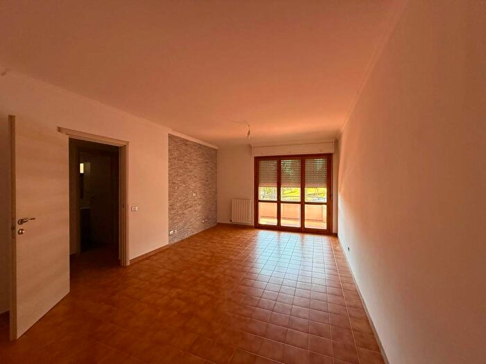 Appartamento bilocale in affitto in Via Luigi Einaudi, Centro, Mentana
