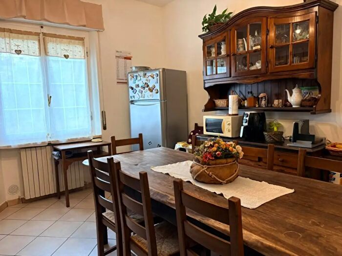 Appartamento con 5 locali in vendita in Bibbona