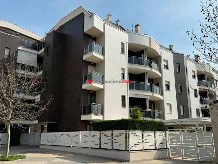 Appartamento trilocale in vendita in Via Fiorello La Guardia, Foggia