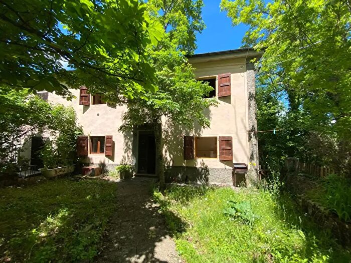 Casa con 5 locali in vendita in Via Cà di Sotto Castelluccio, Alto Reno Terme