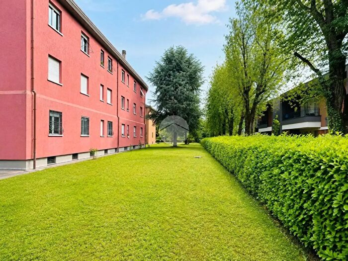 Appartamento con 5 locali in vendita in Via Aldo Moro, Collebeato