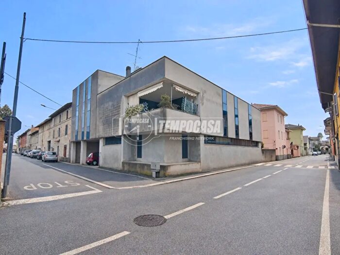 Appartamento bilocale in vendita in Romentino