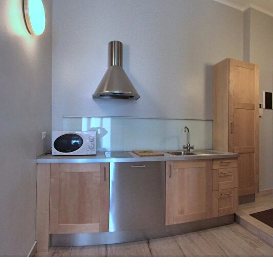 Appartamento monolocale in affitto in Via Giovanni Battista Pergolesi, Milano