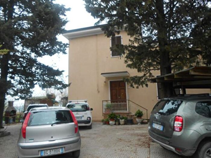 Casa con 6 locali in vendita in Via Serra, San Marcello