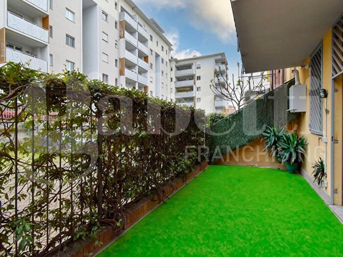 Appartamento monolocale in affitto in via Carnevali, Dergano, Milano