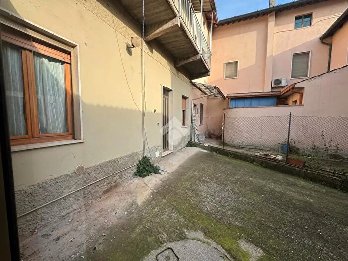 Appartamento bilocale in affitto in Via Guglielmo Marconi, Seniga