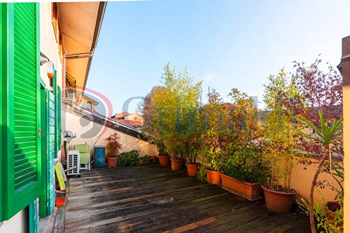 Casa quadrilocale in vendita in Piazza Bartezzaghi, Vittuone