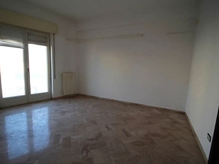 Appartamento quadrilocale in vendita in Via Alessandro Volta, Manduria